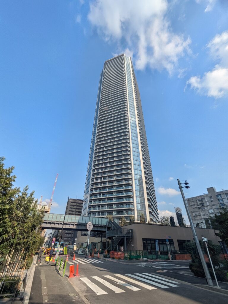 鉄骨フレーユのタワーマンション建設現場